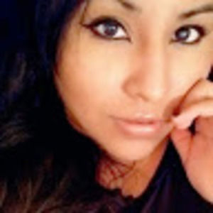 Meet your Posher, Cassandra